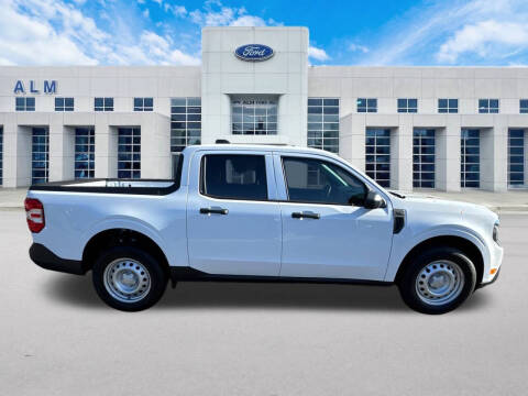 2025 Ford Maverick XL