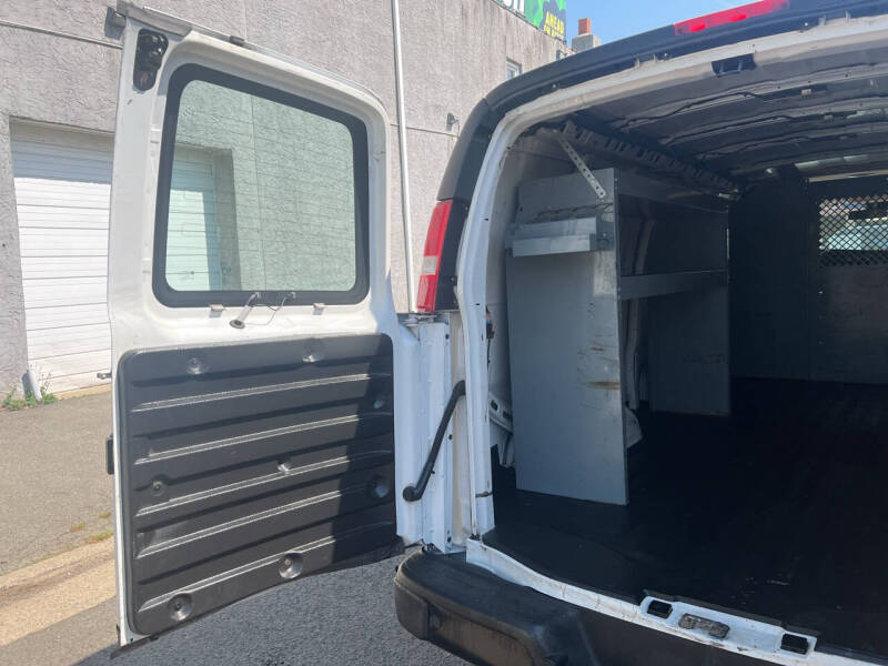 2021 GMC Savana 3500