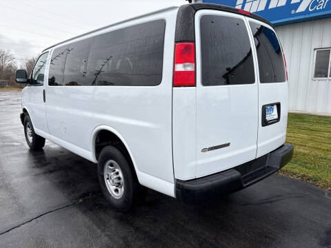 2023 Chevrolet Express LS 3500