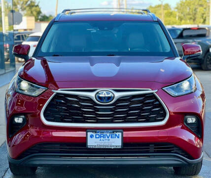 2021 Toyota Highlander Hybrid XLE