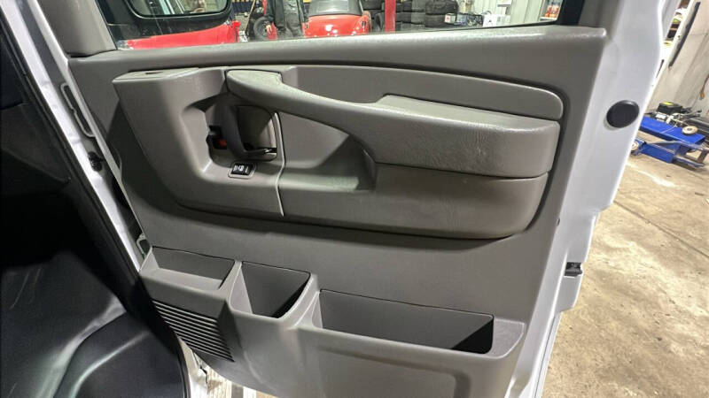 2013 Chevrolet Express LT 3500