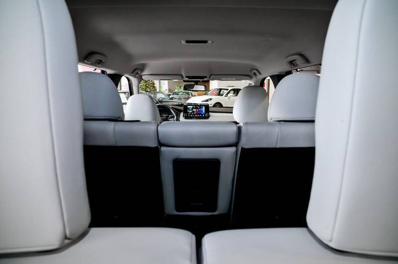 2024 Mitsubishi Outlander SEL Black Edition