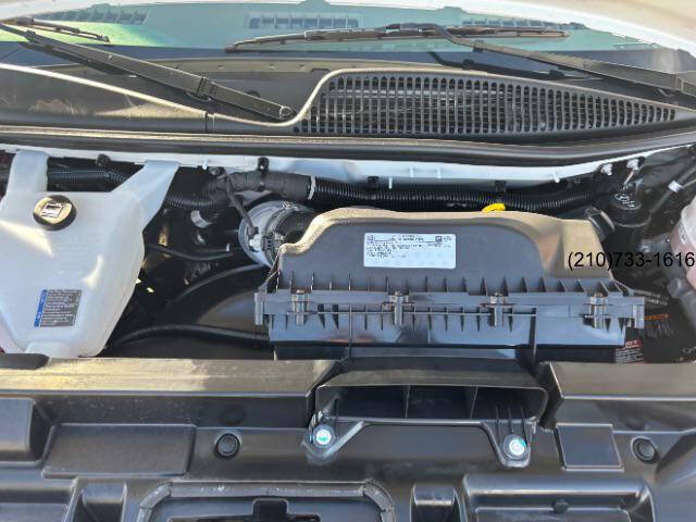 2024 GMC Savana 2500