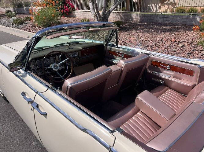 1963 Lincoln Continental