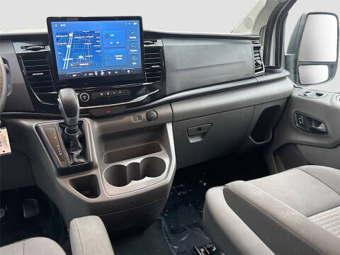 2023 Ford Transit 350 XLT