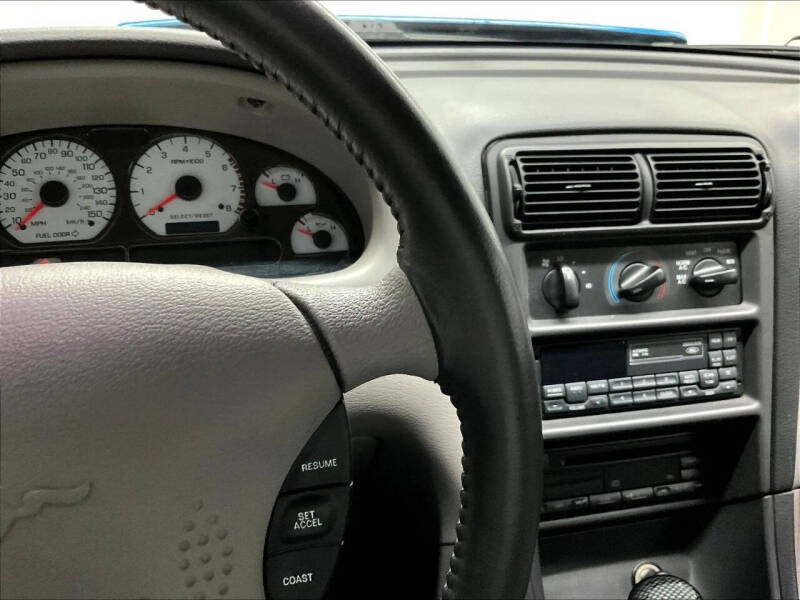 2000 Ford Mustang GT