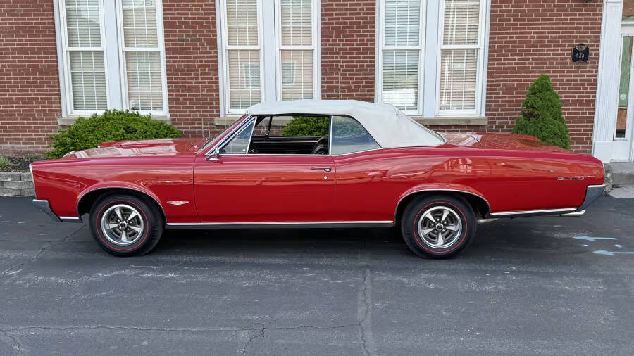 1966 Pontiac GTO 5