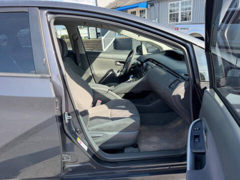 2011 Toyota Prius Three