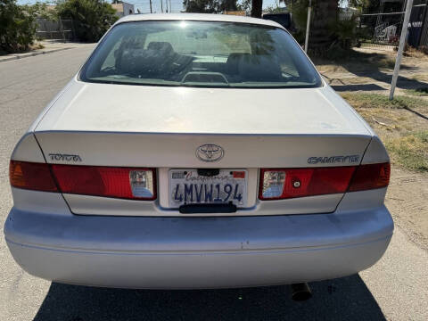 2000 Toyota Camry CE