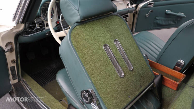 1969 Mercedes-Benz 280-Class