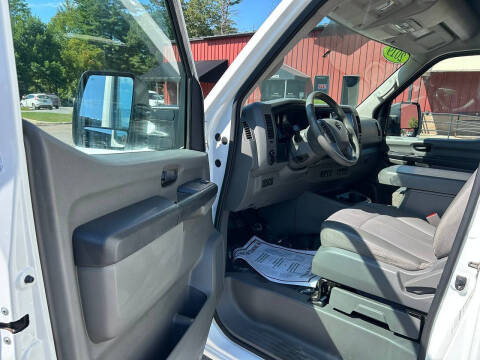 2019 Nissan NV 2500 HD SV