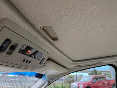 2005 Infiniti QX56