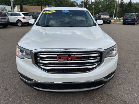 2017 GMC Acadia SLT-1