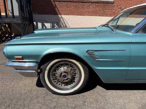 1965 Ford Thunderbird