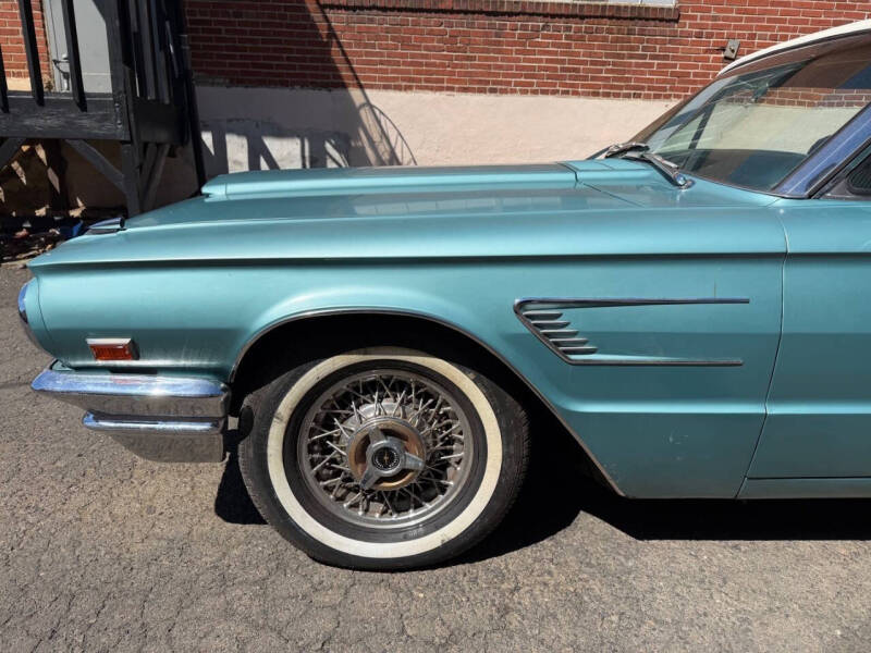 1965 Ford Thunderbird