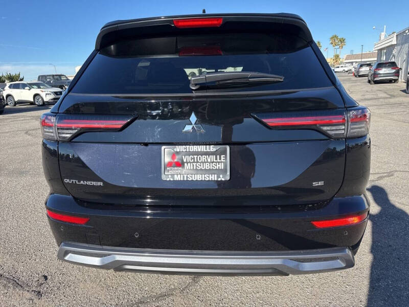 2025 Mitsubishi Outlander SE