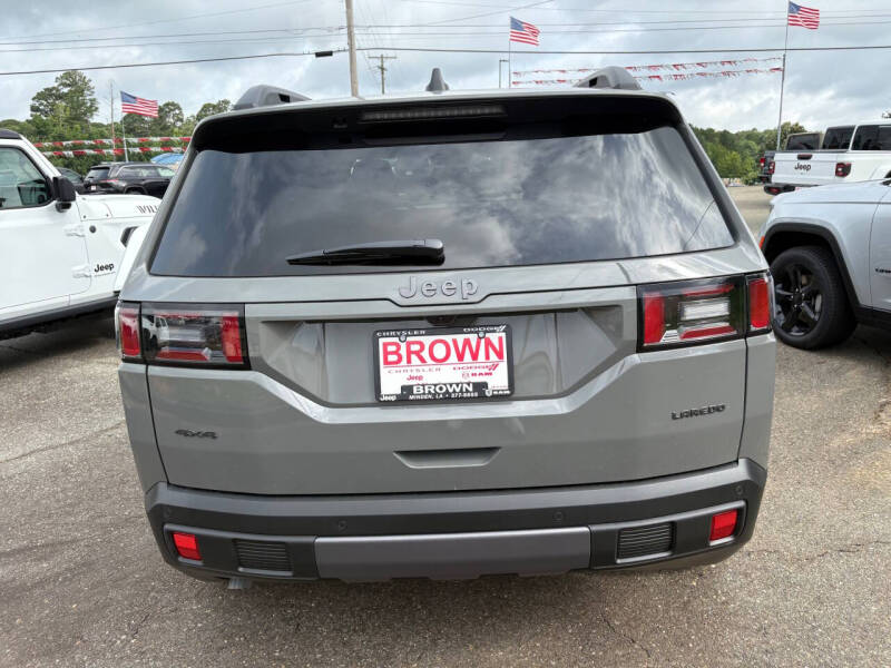 2026 Jeep Cherokee Laredo