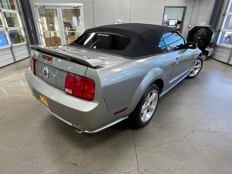 2008 Ford Mustang