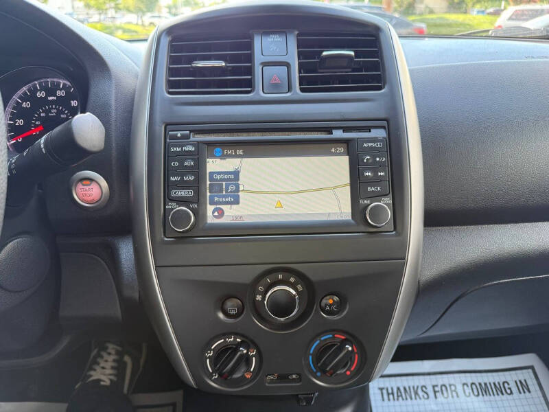 2015 Nissan Versa 1.6 SL