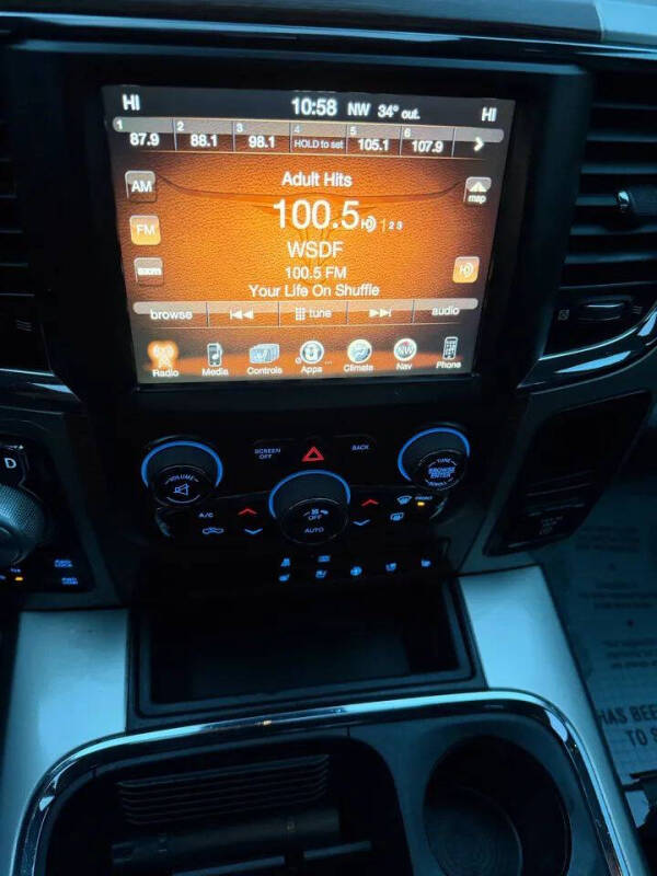 2016 RAM 1500 Laramie