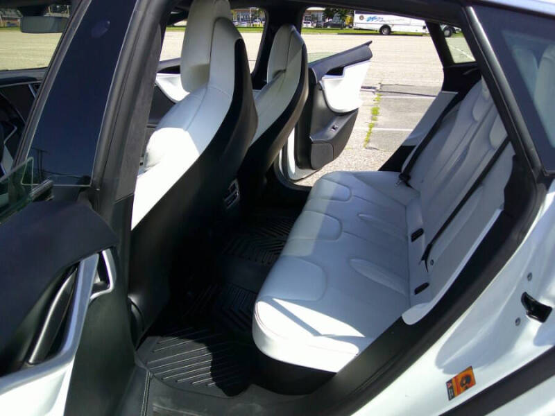2017 Tesla Model S