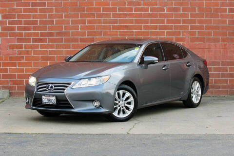 2014 Lexus ES 300h