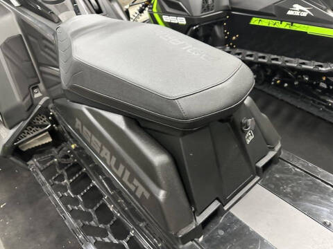 2023 Polaris Patriot Boost Switchback Assau