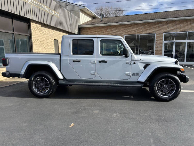 2023 Jeep Gladiator Overland