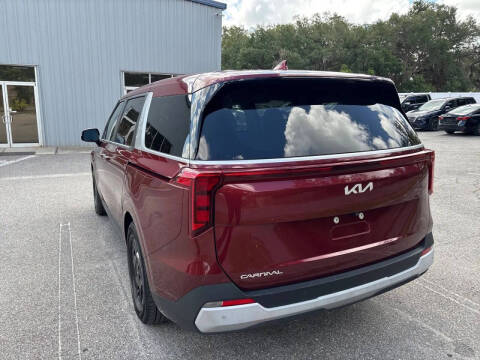 2025 Kia Carnival LXS