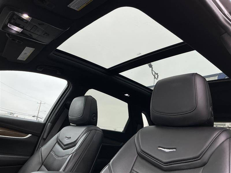 2017 Cadillac XT5 Platinum