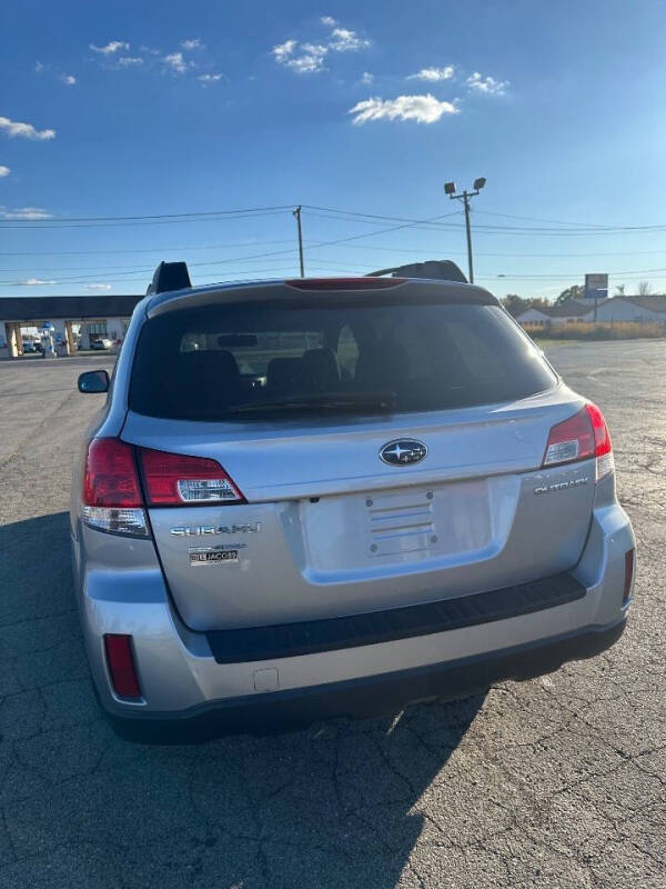 2013 Subaru Outback 2.5i Premium