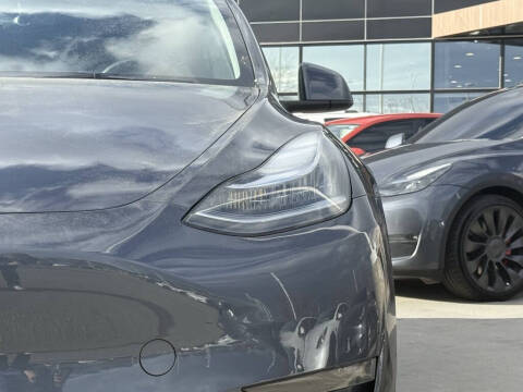 2023 Tesla Model Y Performance