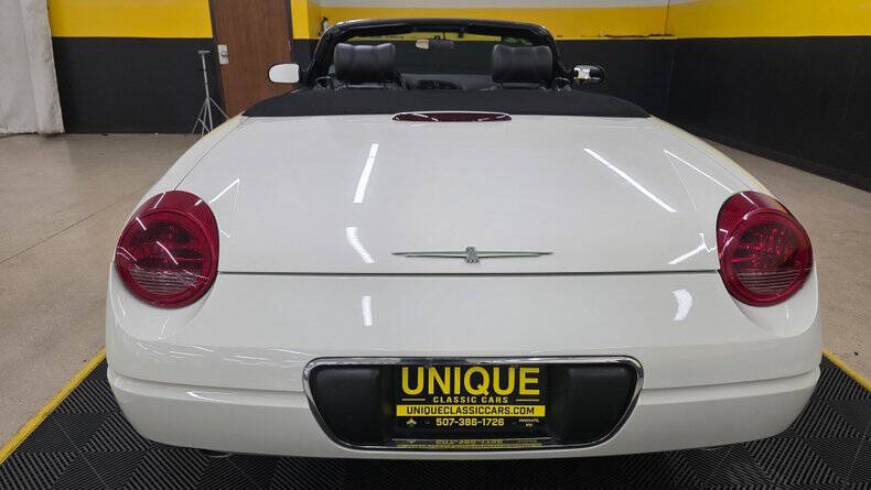 2002 Ford Thunderbird Deluxe
