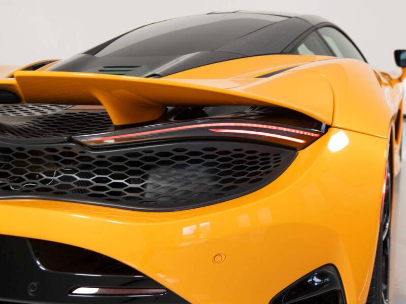 2025 McLaren 750S