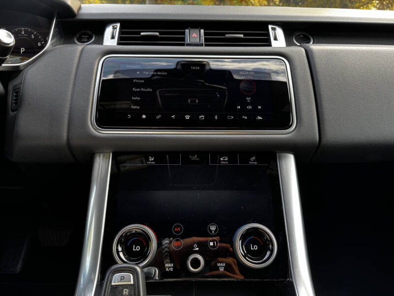 2020 Land Rover Range Rover Sport SE