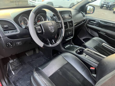 2014 Dodge Grand Caravan SXT 30th Anniversary