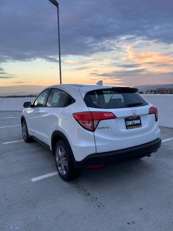 2017 Honda HR-V LX