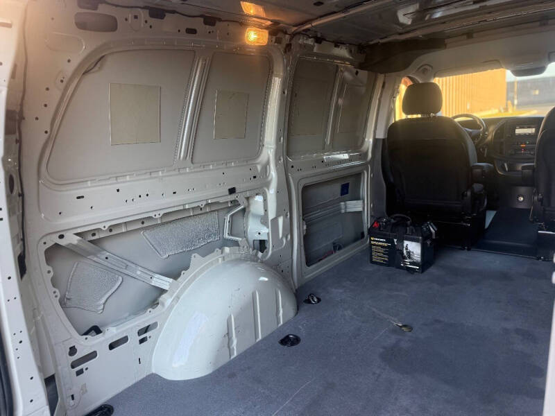 2016 Mercedes-Benz Metris