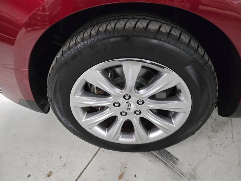 2014 Lincoln MKT