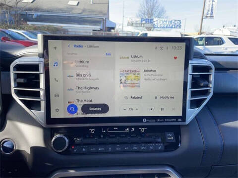 2024 Toyota Sequoia Platinum