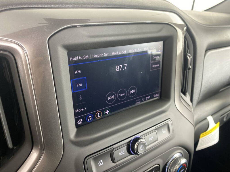 2025 GMC Sierra 2500HD Pro