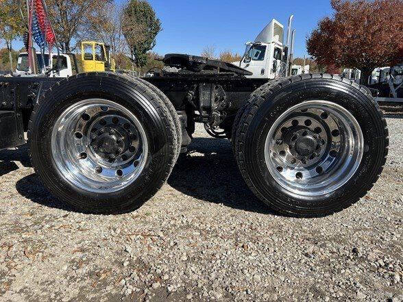 2012 Peterbilt 388