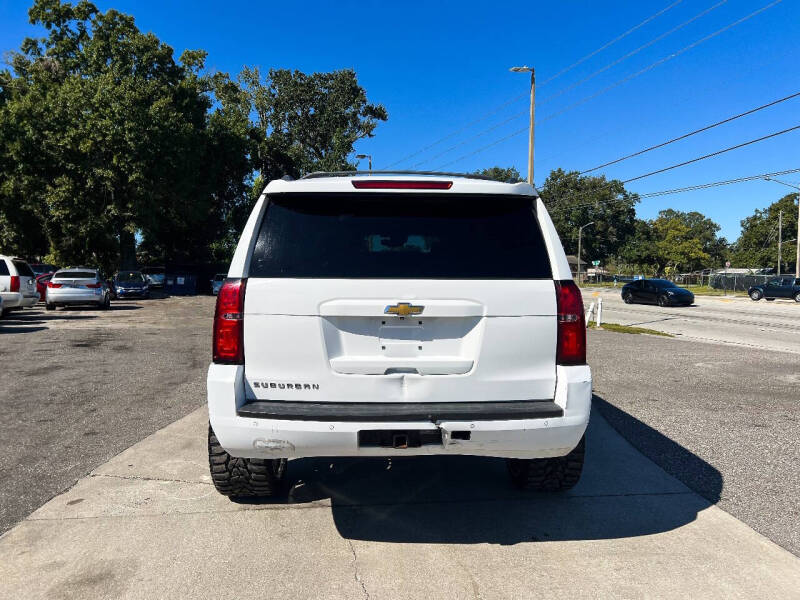 2015 Chevrolet Suburban LS