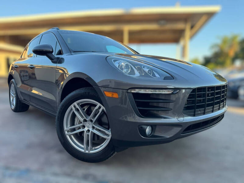 2016 Porsche Macan S