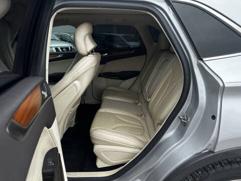 2016 Lincoln MKC Reserve