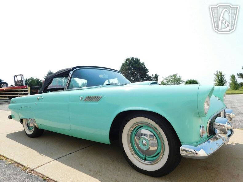 1955 Ford Thunderbird