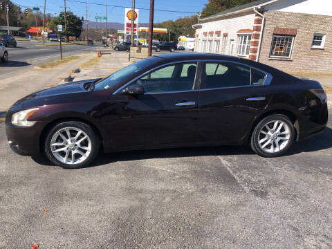 2012 Nissan Maxima for sale at J & J Autoville Inc. in Roanoke VA