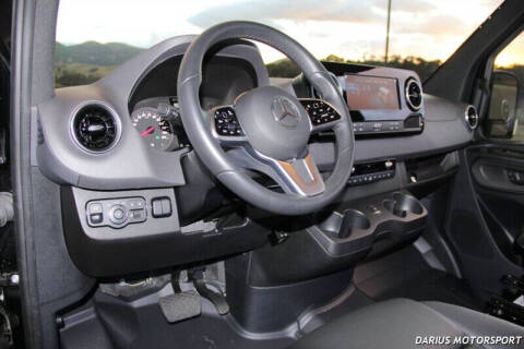 2024 Mercedes-Benz Sprinter 2500