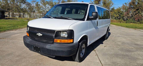 2007 Chevrolet Express for sale at RODRIGUEZ MOTORS CO. in Houston TX