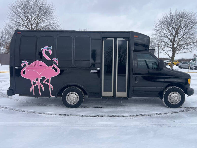 1999 Ford E-Series E-350 SD